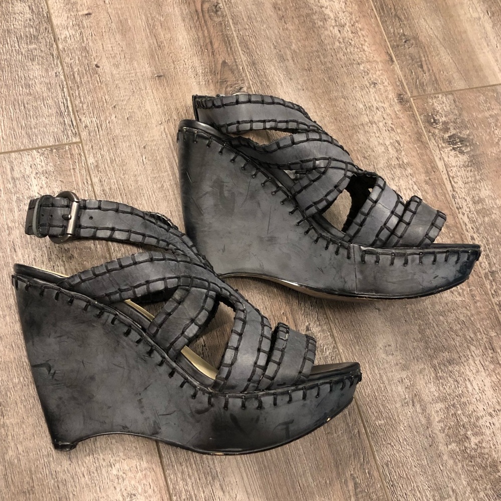 Women’s wedge sandals size 8 1/2